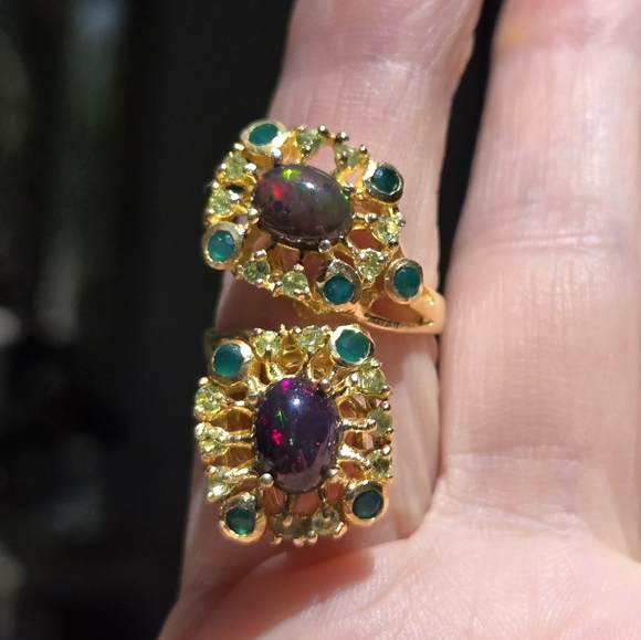 Opal green 💚 Onyx & Peridot sterling &gold ring sz8 adjustable - Picture 5 of 10